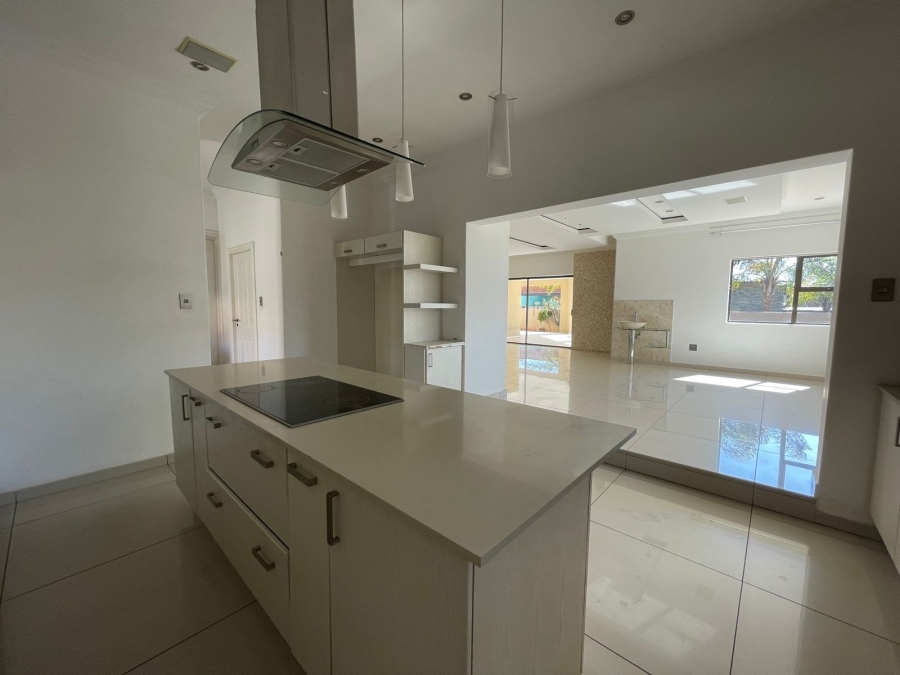 4 Bedroom Property for Sale in Birdwood Estate North West